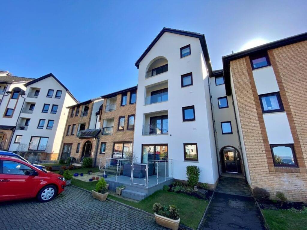 Largs Sea Front, Modern Apartment Екстериор снимка